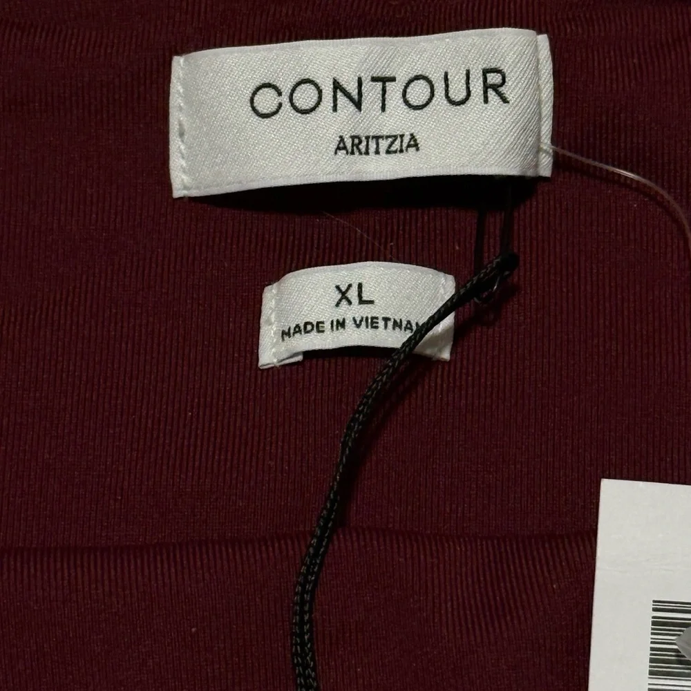 Aritzia Contour Strapless Bodycon Dress in Deep Burgundy
